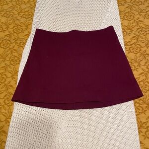House of Harlow 1960 Elegant Burgundy Women's Mini Skirt (NWT)